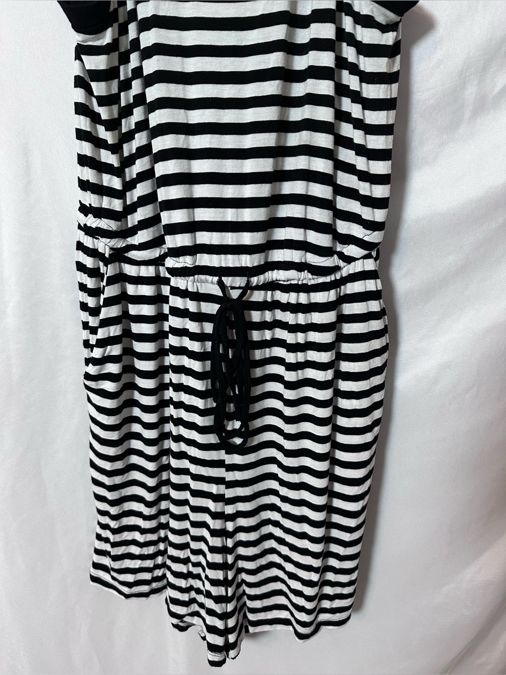 Torrid Super Soft High Neck Romper Black & White Striped SIZE 1 XL Large 14/16
